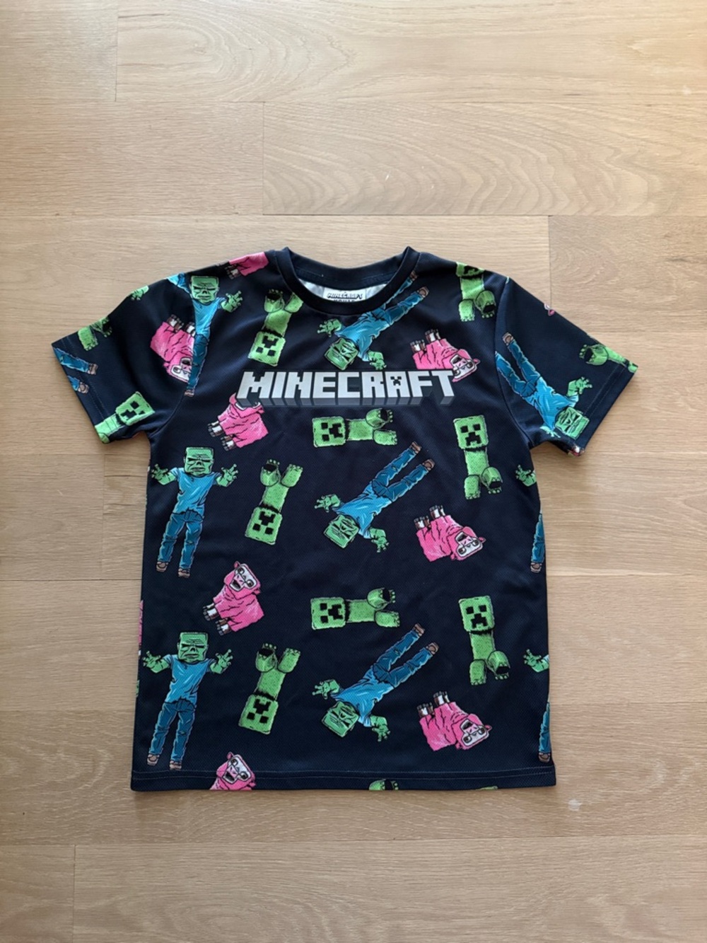 Minecraft Graphic Kids’ Tee, size 10